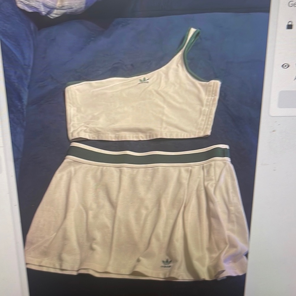 Off white and green skirt set